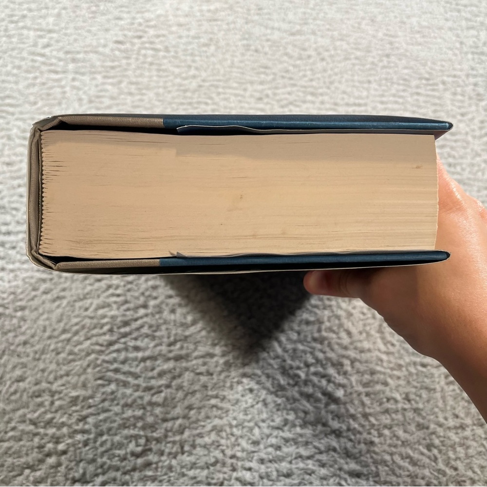 Harry Potter and the Order of the Phoenix Book - Picture 5 of 10